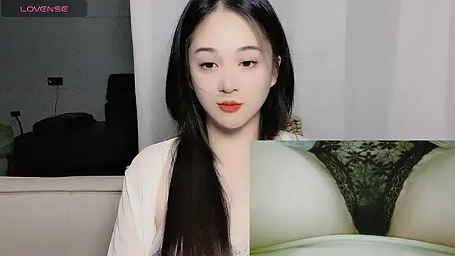 Snapshot of woaiqinqin chatting on 10/18/25, 04:08 woaiqinqin online show from 10/18/25, 04:08