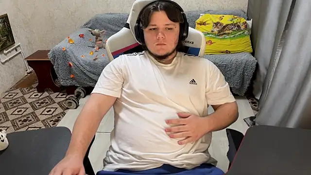 desiredude9 online show from 10/20/25, 06:52