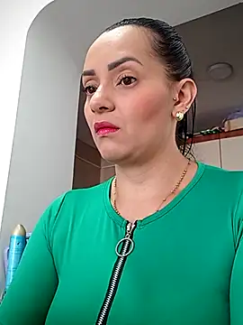 sarita star online show from 06/17/26, 02:07