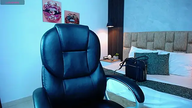 abbywatson1 online show from 09/09/25, 11:43