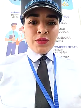 Snapshot of MAYE__13 chatting on 11/14/25, 12:04 MAYE 13 online show from 11/14/25, 12:04