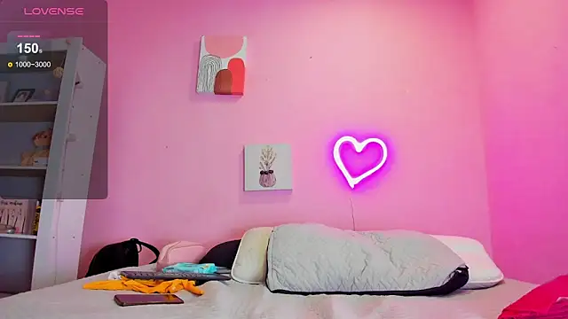 Georgina Ferri  online show from 09/12/25, 05:13