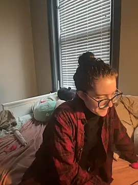 knottybunny online show from 11/30/25, 04:00