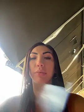 Snapshot of Sarahlove_90 chatting on 10/30/25, 08:31 Sarahlove 90 online show from 10/30/25, 08:31