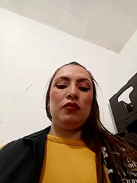 VERONICA  03 online show from 11/22/25, 03:11