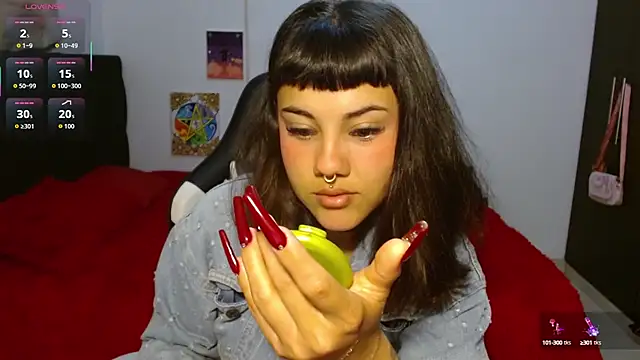 Divinejewel444 online show from 09/29/25, 09:03