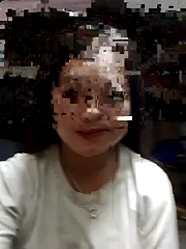 Snapshot of lusy-bae chatting on 10/10/25, 12:37 lusy-bae online show from 10/10/25, 12:37