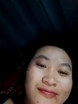 Snapshot of lusy-bae chatting on 10/23/25, 02:16 lusy-bae online show from 10/23/25, 02:16