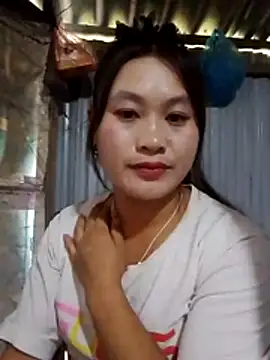 Snapshot of lusy-bae chatting on 11/02/25, 06:27 lusy-bae online show from 11/02/25, 06:27