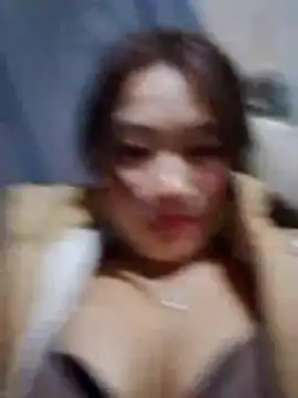 Snapshot of lusy-bae chatting on 11/29/25, 02:20 lusy-bae online show from 11/29/25, 02:20