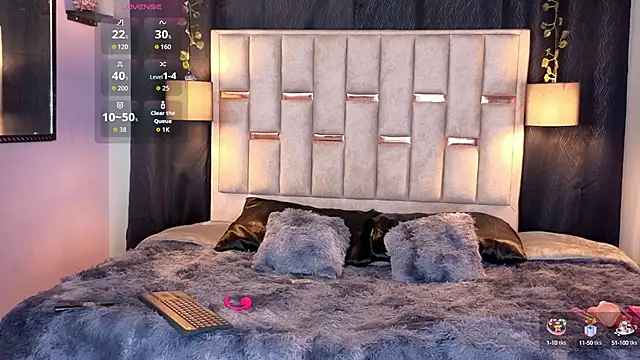 Snapshot of melody-rouss chatting on 10/15/25, 03:50 melody-rouss online show from 10/15/25, 03:50