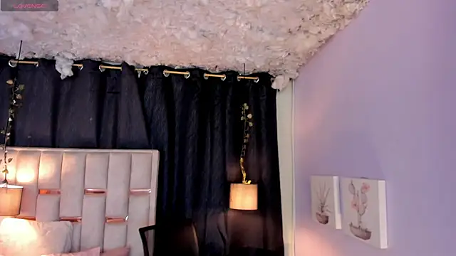 Snapshot of melody-rouss chatting on 11/27/25, 03:08 melody-rouss online show from 11/27/25, 03:08