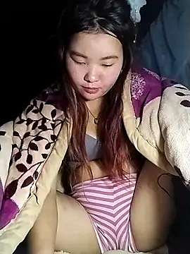 Snapshot of lylylove chatting on 03/05/26, 12:45 lylylove online show from 03/05/26, 12:45