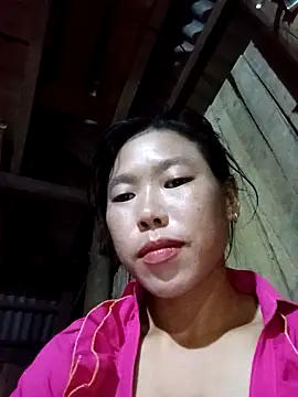 Ngocmi909 online show from 10/13/25, 12:38