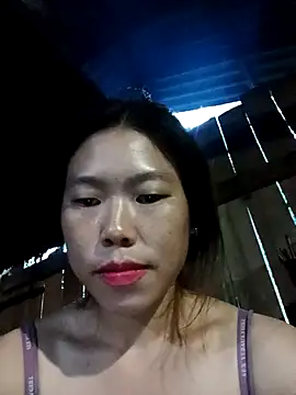 Ngocmi909 online show from 10/19/25, 04:13