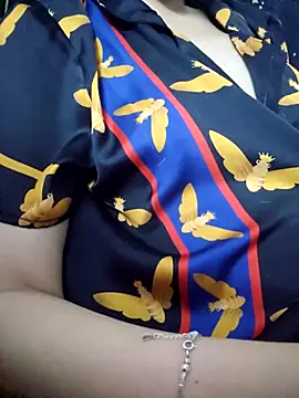 Snapshot of _Thaotam_ chatting on 10/06/25, 07:50 Thaotam online show from 10/06/25, 07:50