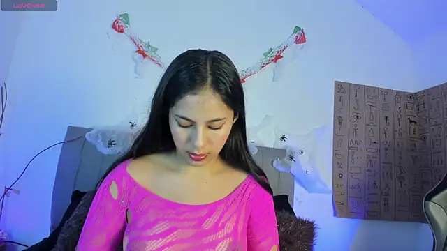 SoffiRousee online show from 10/29/25, 11:56