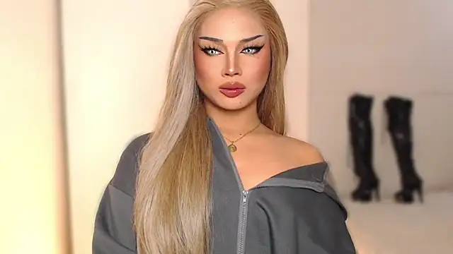 Snapshot of MissRumi_Hunter chatting on 09/25/25, 05:16 MissRumi Hunter online show from 09/25/25, 05:16