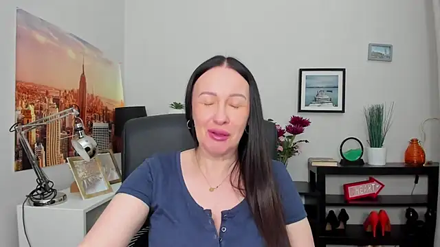 Velvet Jasmine online show from 10/06/25, 05:27