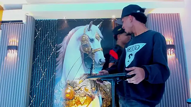 Extreme boys2 online show from 11/07/25, 04:23