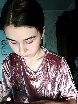 Snapshot of ToryTayler chatting on 09/25/25, 01:59 ToryTayler online show from 09/25/25, 01:59