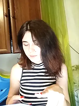 Snapshot of ToryTayler chatting on 09/30/25, 05:51 ToryTayler online show from 09/30/25, 05:51