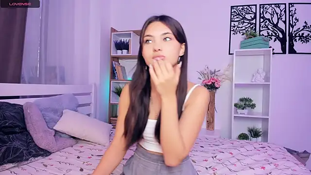 FunnyyMonkeyy online show from 10/18/25, 09:10