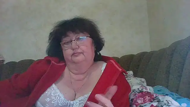 Snapshot of MilaSky5303 chatting on 01/08/26, 10:39 MilaSky5303 online show from 01/08/26, 10:39