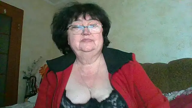 Snapshot of MilaSky5303 chatting on 01/31/26, 07:34 MilaSky5303 online show from 01/31/26, 07:34