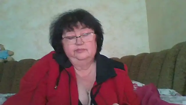 Snapshot of MilaSky5303 chatting on 02/08/26, 09:45 MilaSky5303 online show from 02/08/26, 09:45