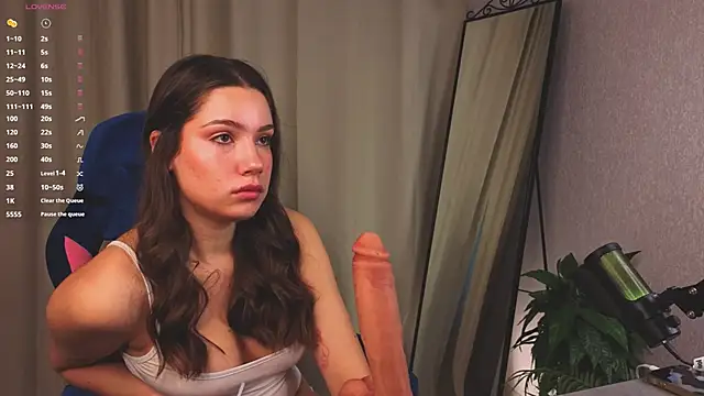 Tiny  Toon online show from 10/17/25, 06:16