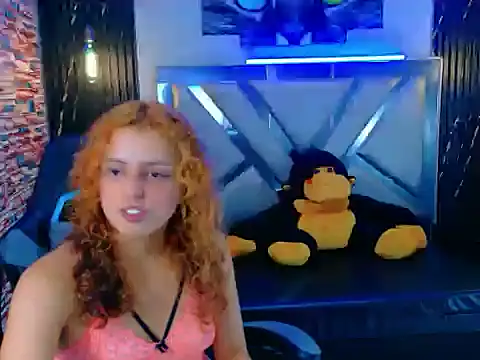 Maya Thomson online show from 09/10/25, 02:39