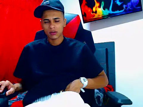 cristian tayron1 online show from 06/28/26, 06:52