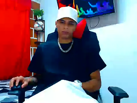 cristian tayron1 online show from 07/02/26, 06:52