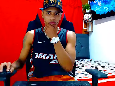 cristian tayron1 online show from 07/13/26, 07:55