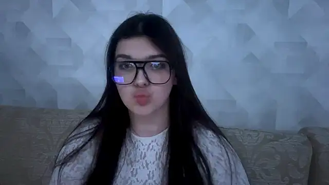 CarylWeatherholtz online show from 11/18/25, 03:16