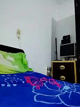 Banouti 23 online show from 09/21/25, 04:30