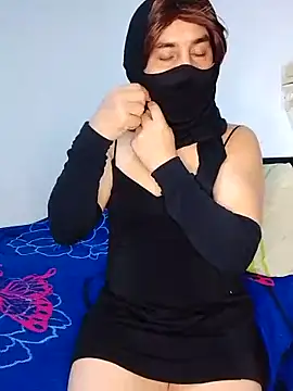 Banouti 23 online show from 10/22/25, 04:18