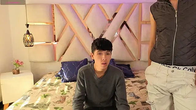 hoot boyss online show from 09/11/25, 07:36