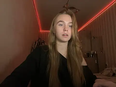 bellameow88 online show from 10/09/25, 12:03