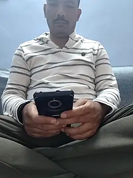Snapshot of Virat_FatDick chatting on 12/16/25, 05:07 Virat FatDick online show from 12/16/25, 05:07