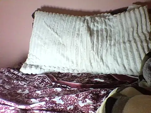 Moongodessy online show from 09/27/25, 06:51