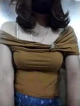 Candy-bae online show from 10/13/25, 06:35
