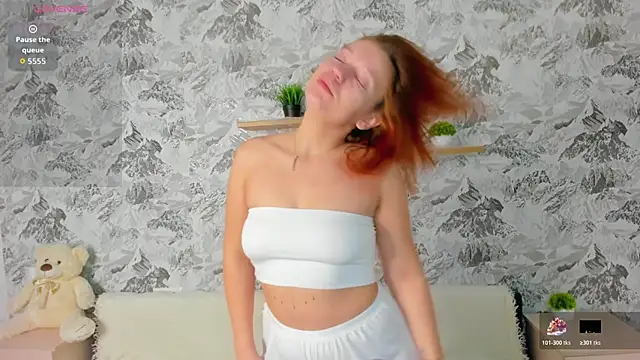 BattyBaker online show from 10/28/25, 02:04