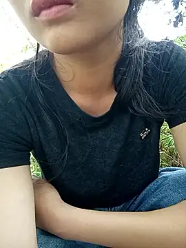 Ananine online show from 10/11/25, 02:22