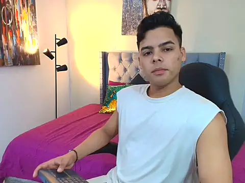 stewart mateo  online show from 09/19/25, 02:24