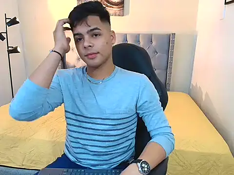 stewart mateo  online show from 09/24/25, 02:37