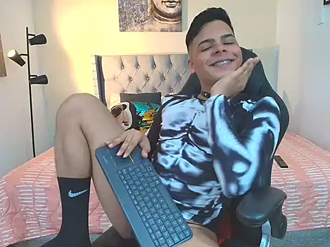 stewart mateo  online show from 11/27/25, 02:13