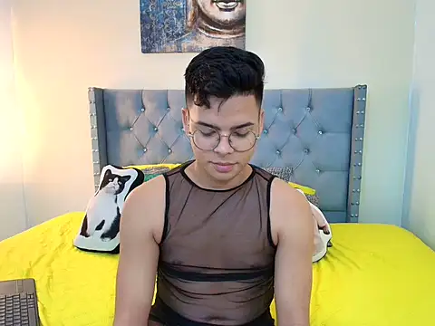 stewart mateo  online show from 11/30/25, 09:19