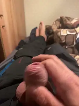 Snapshot of Darekjapa chatting on 10/04/25, 04:38 Darekjapa online show from 10/04/25, 04:38